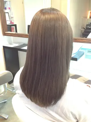 セミロング カラー 榎園 由美のヘアスタイル