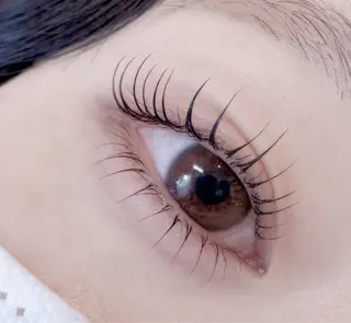 マツエク・マツパ MELIAnail&eyelash所属・角屋 ひとみのマツエク・マツパデザイン