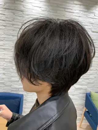 ショート 馬場 百合恵のヘアスタイル