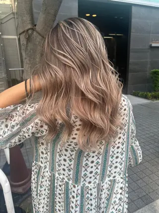 ロング レイヤーカット TAIKIのヘアスタイル