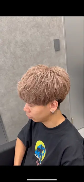 カラー メンズ 西川 優太のヘアスタイル