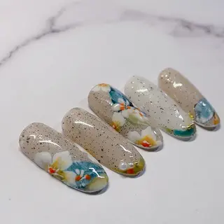 ネイル 奥園 良恵のネイルデザイン