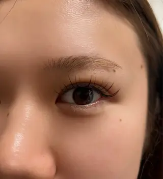 マツエク・マツパ Calm藤沢所属・吉田 ひかりのマツエク・マツパデザイン