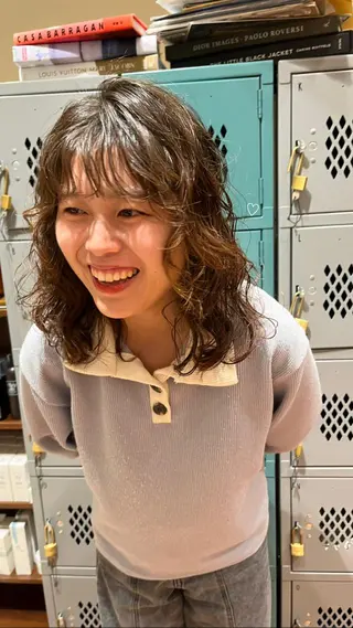 パーマ ｼｮｰﾄｶｯﾄ 梅田 山下　すみれのヘアスタイル