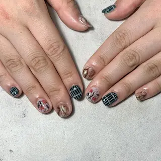 ネイル atelier　FIORITURA所属・FIORITURA aiのネイルデザイン