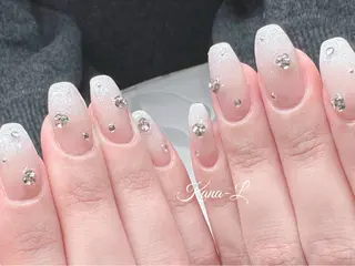 ネイル 芦辺 香奈のネイルデザイン