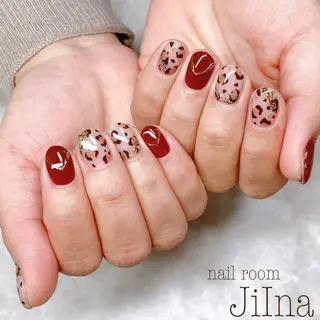 ネイル JiIna nailのネイルデザイン