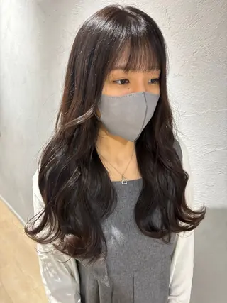 ロング Maki /カラー/ブリーチのヘアスタイル