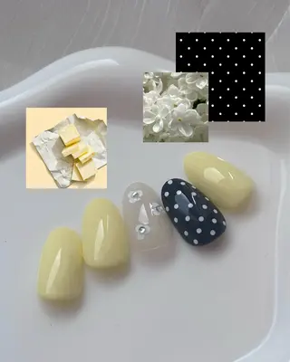 ネイル 伊藤 菜緒のネイルデザイン