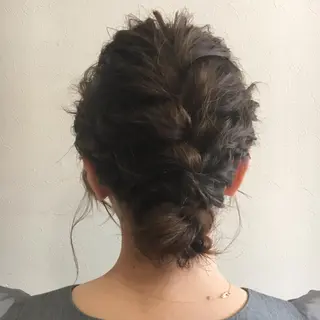 ミディアム ヘアアレンジ Freez狭間 裕美のヘアスタイル