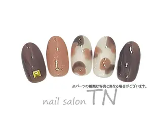 ネイル 矢川 まどかのネイルデザイン