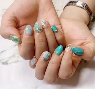 ロング カラー ネイル Q Free nailsのネイルデザイン