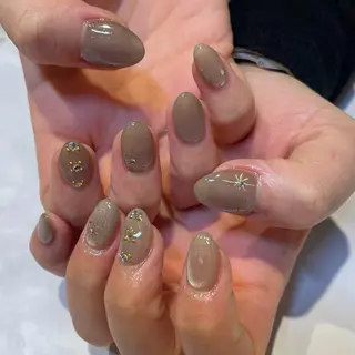 ネイル 友野 遥のネイルデザイン