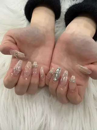 ネイル SHION のネイルデザイン