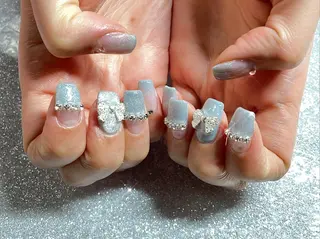 ネイル VIERU 🌈🎀💖のネイルデザイン