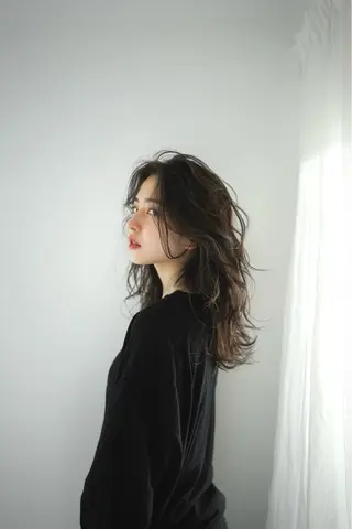 ロング パーマ 💛🤍U too e’s 鎌倉🧸のヘアスタイル