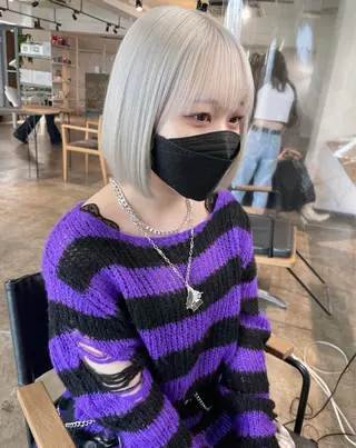 ミディアム ✨艶ブリーチカラー ✨四ノ宮裕己のヘアスタイル