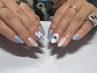 ネイル Color . Iwanoのネイルデザイン