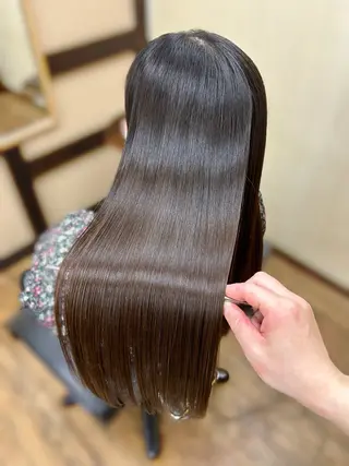 ロング みやたゆうき 髪質改善講師のヘアスタイル