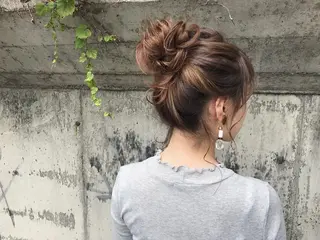 ミディアム ヘアアレンジ 佐藤 旭のヘアスタイル