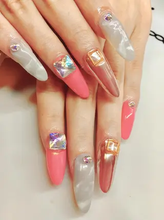 ネイル nailsalon sugarr所属・nailist cocoのネイルデザイン