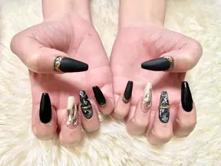 ネイル hohomi .のネイルデザイン