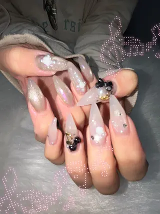 ネイル kana/モード ・グランジ໒꒱のネイルデザイン