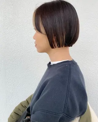 ショート カラー 藤井 貴美子のヘアスタイル