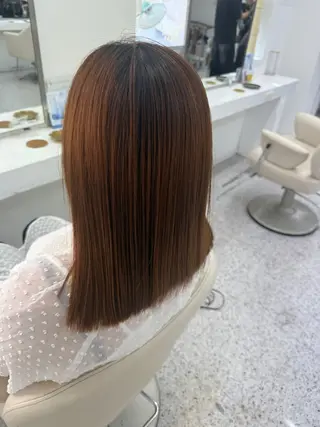 ミディアム LOMARLIE/ NATUMIのヘアスタイル