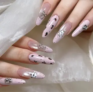 ネイル D-BEAUTY Nailsalonのネイルデザイン