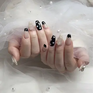 ネイル KARI ネイルサロンのネイルデザイン