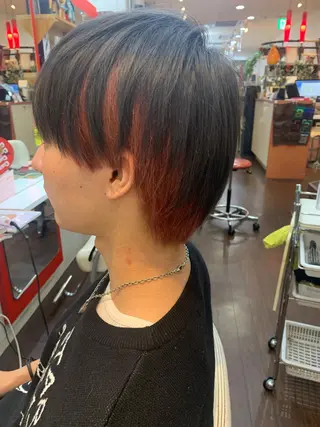 ショート カラー ヘアアレンジ メンズ 今村公介 ブリーチ特化、派手髪のヘアスタイル