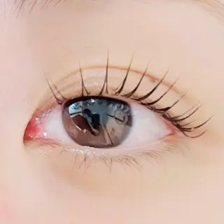 パーマ Starry  Lash所属・StarryLash Emiのマツエク・マツパデザイン