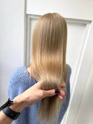 カラー 🪞THEATER 表参道店🩰のヘアスタイル