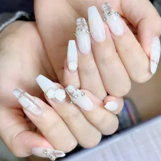 ネイル Queens みなみのネイルデザイン