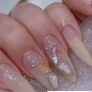 ネイル élu by Noriko 前原のネイルデザイン