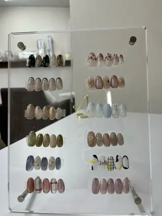 ネイル Nail Salon ibelu恵比寿西口店所属・酒谷 美和のネイルデザイン