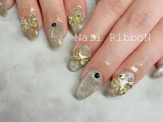 ネイル ネイルリボン 受付スタッフのネイルデザイン