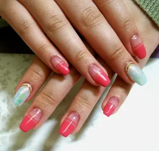 ネイル リラクゼーション＆ネイル仙殊~センジュ~所属・senju 　のネイルデザイン