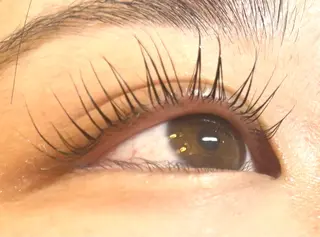 マツエク・マツパ La:ugh 優衣のマツエク・マツパデザイン