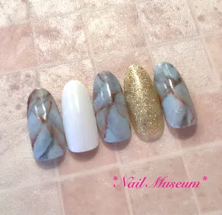 ネイル マグネットネイル💛 Hayakawaのネイルデザイン