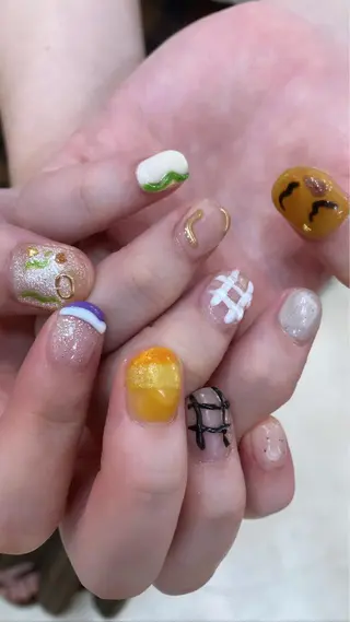 ネイル nailsalon　hue所属・小山 羽奈のネイルデザイン