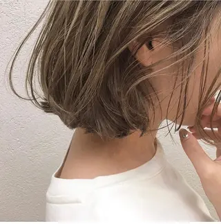 ショート カラー 柔らかいヘア/ 東徳嶺 みくのヘアスタイル