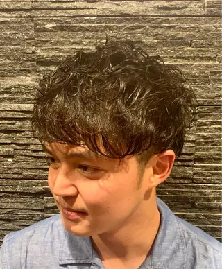 ショート パーマ メンズ ヒロ銀座所属・ヒロ銀座 田中大地のヘアスタイル