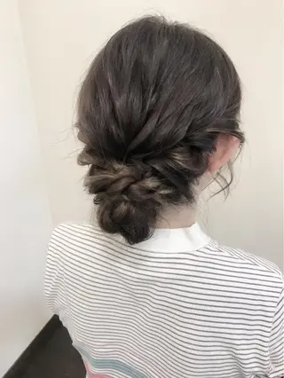 ロング ヘアアレンジ 沢田 瞳のヘアスタイル