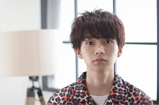 ショート カラー ヘアアレンジ メンズ ハイトーン特化🌟 カワシマシュンスケのヘアスタイル