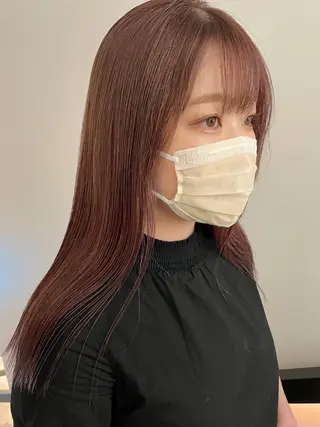 カラー 🎀ボブ＋ハイトーン シュカ👶🏻のヘアスタイル