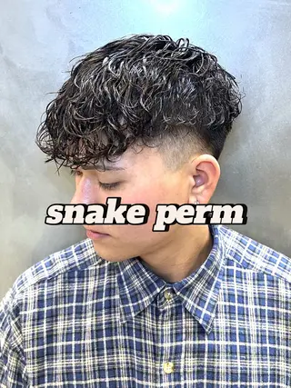 ショート パーマ メンズ Noisyle 北堀江店所属・プードルパーマ職人 SHUNのヘアスタイル