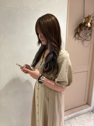 ロング 小林 篤滋郎のヘアスタイル