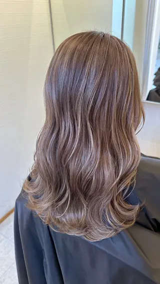 ロング カラー GO TODAYシェアサロン原宿Leap店所属・髪質改善 レイヤー ボブ Naoyaのヘアスタイル